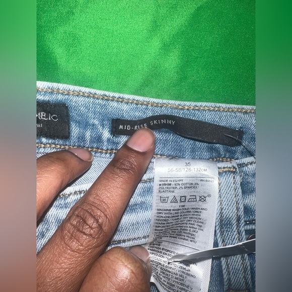 NWT Banana Republic Distressed Light Blue Jeans size 35 - Picture 7 of 9